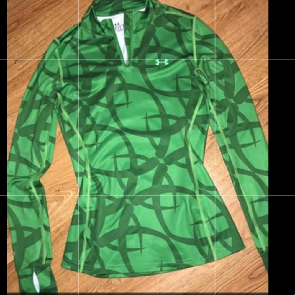Womens Under Armour athletic pullover